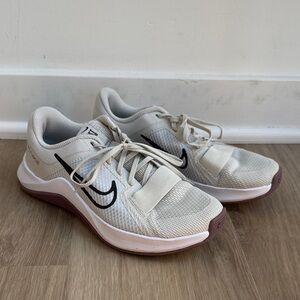 Nike MC Trainer 2